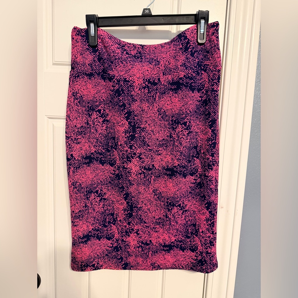 LuLaRoe Pink and Navy Abstract Print Pencil Skirt
